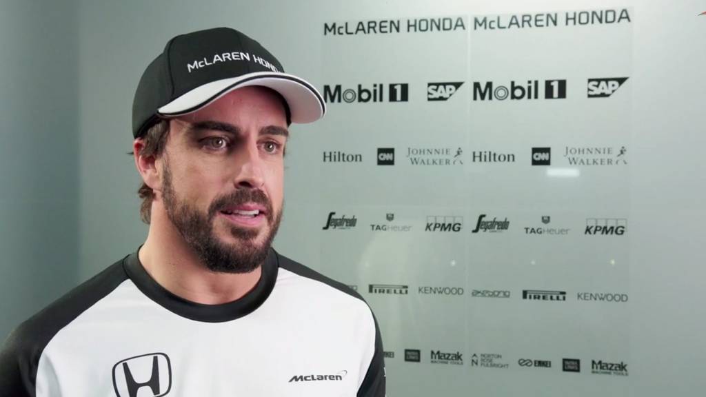 Fernando Alonso crítica o Real Madrid, seu time do coração (Foto: Divulgação/ McLaren)