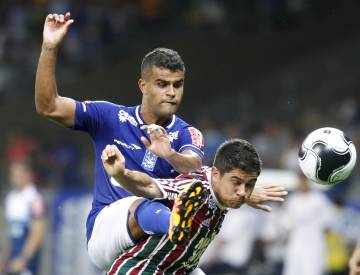 Meia já acumula 20 desarmes certos no ano e não escondeu a surpresa pelos números (Washington Alves/Light Press