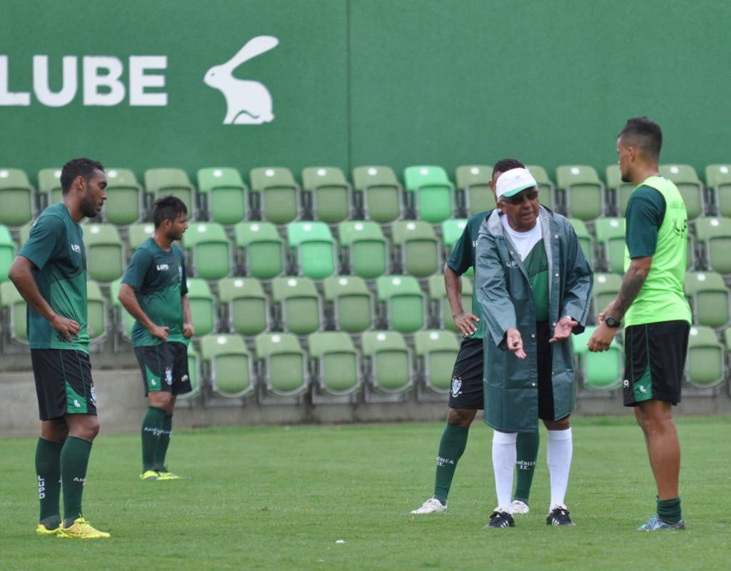 América ainda tem chances de terminar a fase de grupos na primeira colocação (Carlos Cruz/AFC)