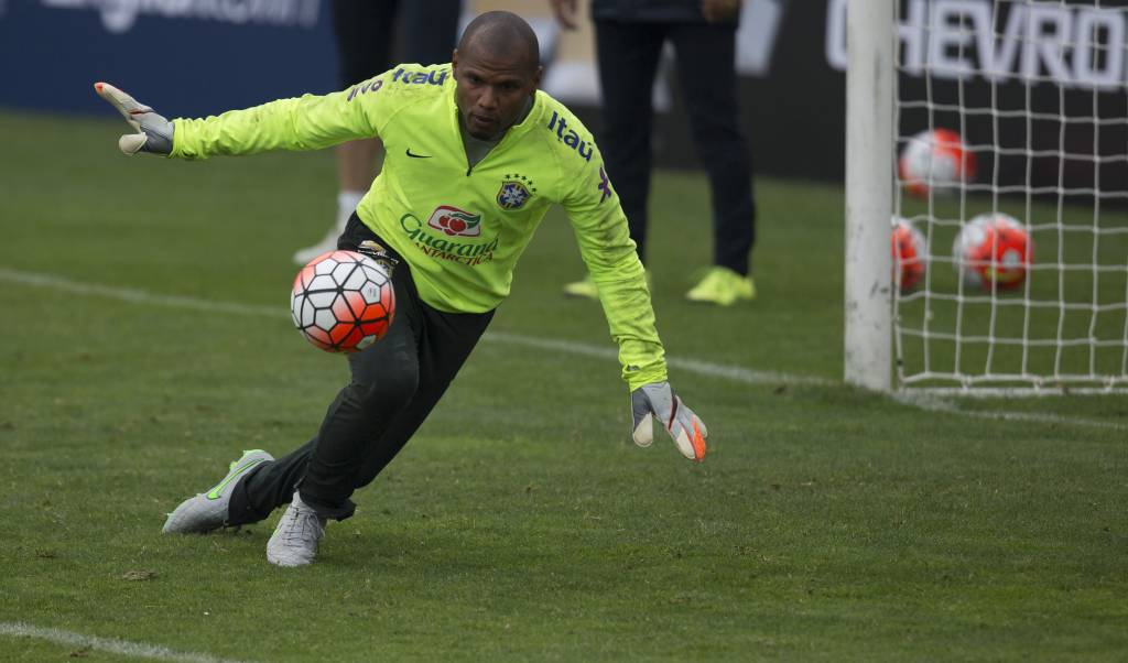 Jefferson ficou fora da convocação para os próximos jogos (Foto: Leo Correa/Mowa Press)