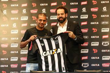 Clayton assinou contrato de cinco anos com o Galo (Bruno Cantini/CAM)
