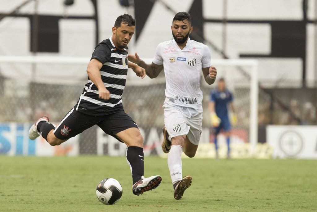Edílson foi a última aposta de Tite; o Santos ganhou (foto: Daniel Augusto Jr./Agência Corinthians)
