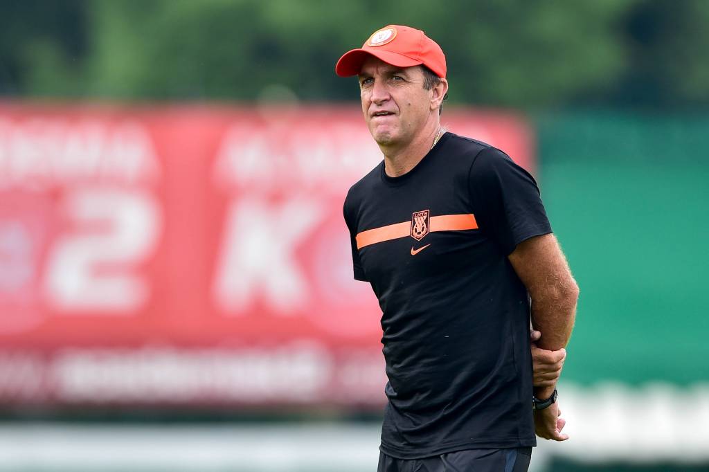 Intenção da diretoria é que o técnico estreie na quinta, contra o Nacional, no Uruguai (Foto: Fernando Dantas/Gazeta Press)