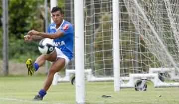 Argentino vê a compactação em campo como um elemento essencial para o time celeste (Washington Alves/Light Press)