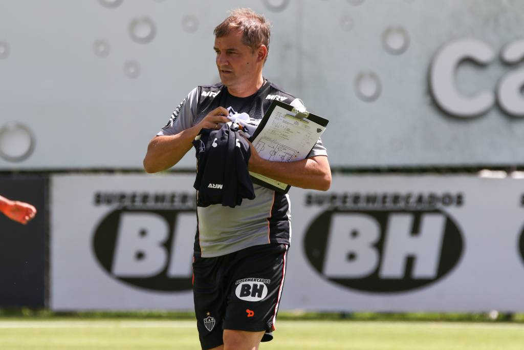Aguirre: "Vamos com o máximo que temos para ganhar o jogo" (Bruno Cantini/CAM)
