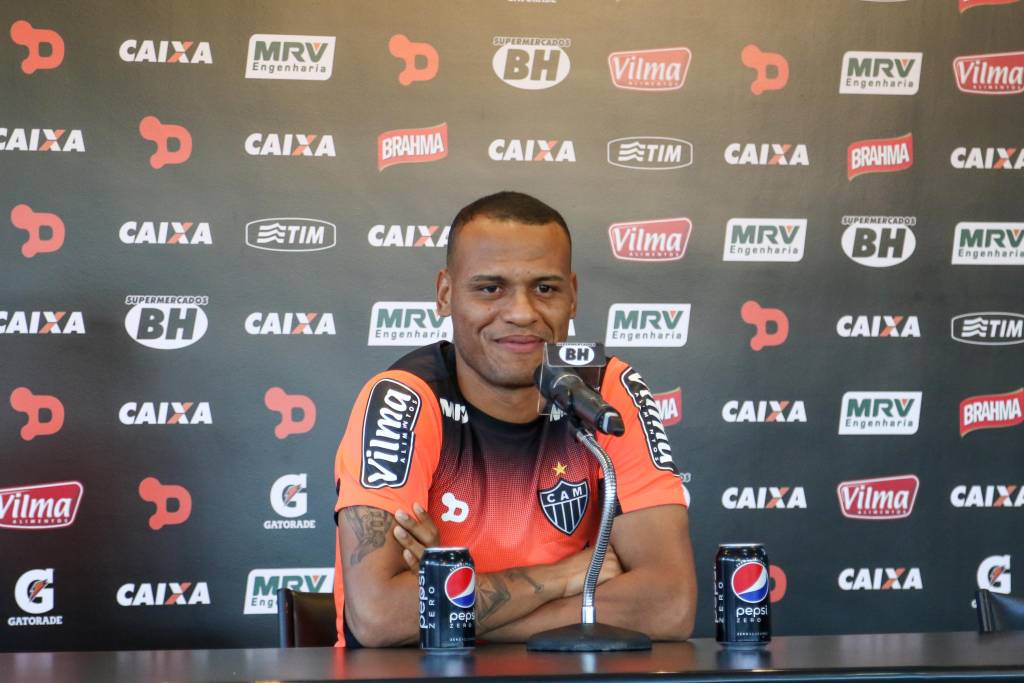 Patric: "Posso ser um camaleão. Dependendo de onde ele estiver, ele usa sua cor e passa despercebido" (Bruno Cantini/CAM)
