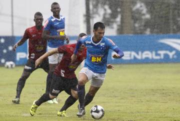 Na pré-temporada, Villa venceu o Cruzeiro em jogo-treino na Toca II (Washington Alves/Light Press)