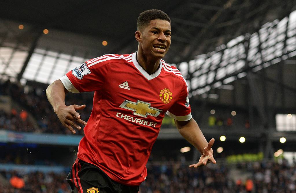 Rashford decide mais um clássico e cai nas graças de Van Gaal (Foto: Oli Scarff/ AFP)