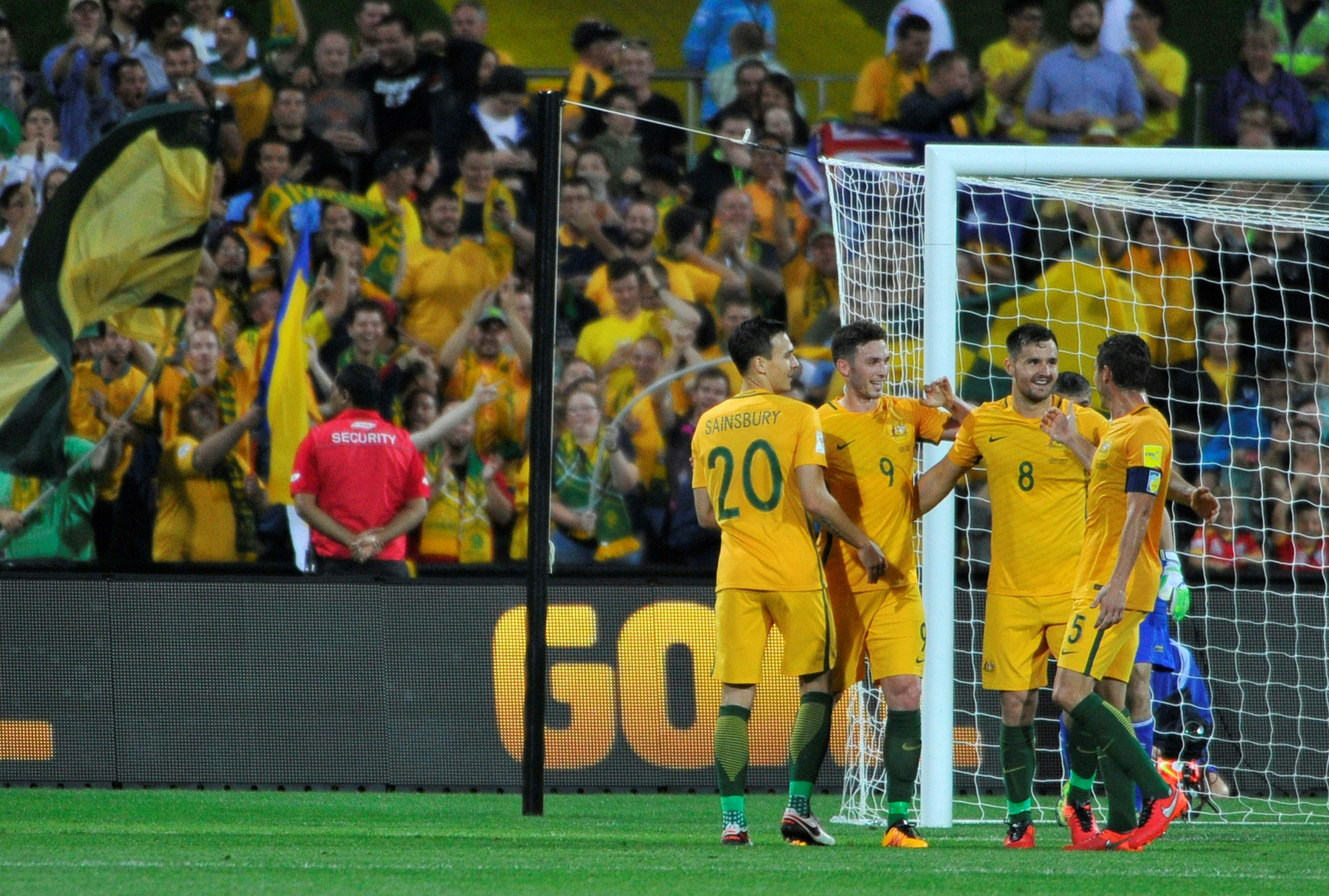 Presenta na Copa de 2014, seleção australiana se reconstrói para buscar vaga na Rússia (Foto:AFP)