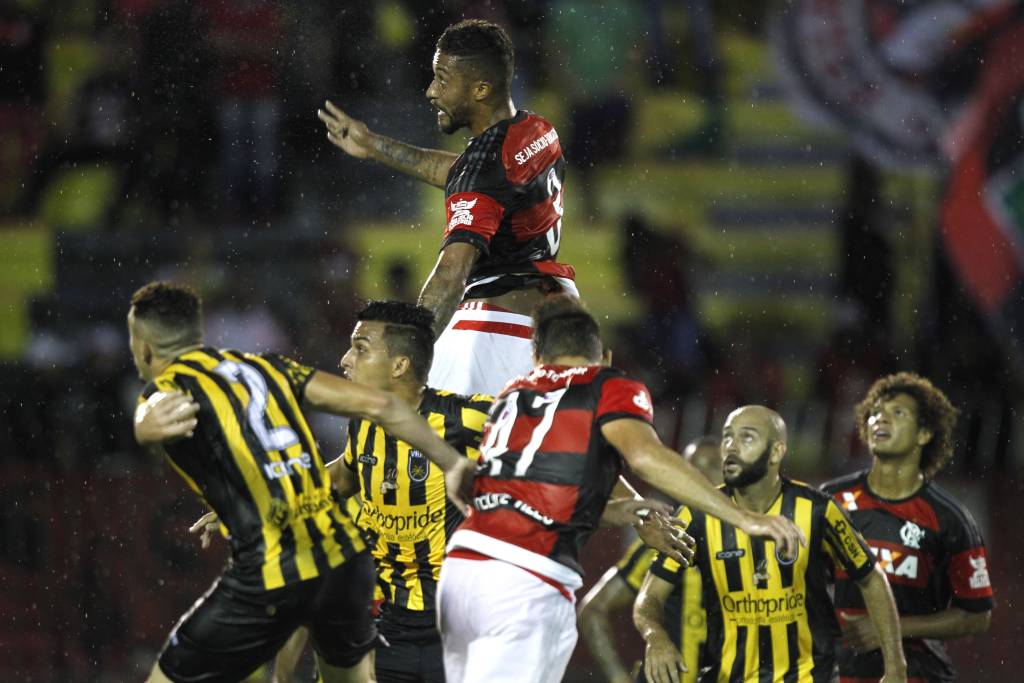 Eliminado na Primeira Liga no meio da semana, time frustrou de novo neste sábado (Foto: Gilvan de Souza/Flamengo)
