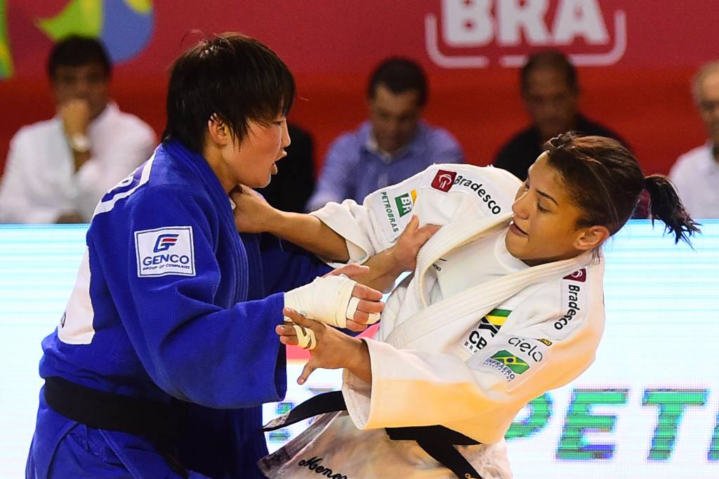 Sarah Menezes venceu a luta que deu o título do Desafio Internacional de Judô ao Brasil (Foto: Sergio Barzaghi/Gazeta Press) 