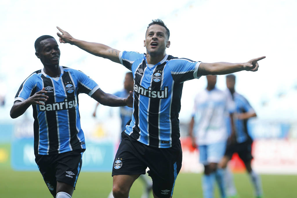 Bobô abriu o caminho para mais um triunfo gremista (foto: Lucas Uebel/Grêmio)