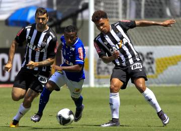 No clássico de domingo, Elber foi um dos destaques da equipe celeste (Washington Alves/Light Press)
