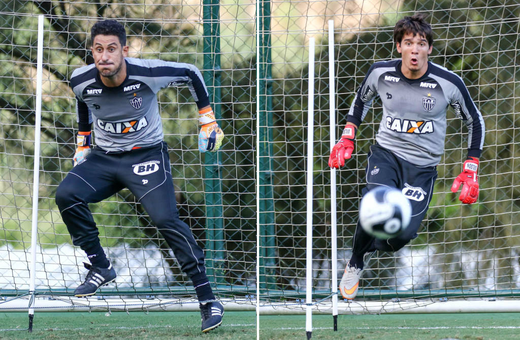 Sem os goleiros Victor e Giovanni, Aguirre tem apenas o experiente Lauro e o jovem Uilson à disposição para o gol (Bruno Cantini/CAM)