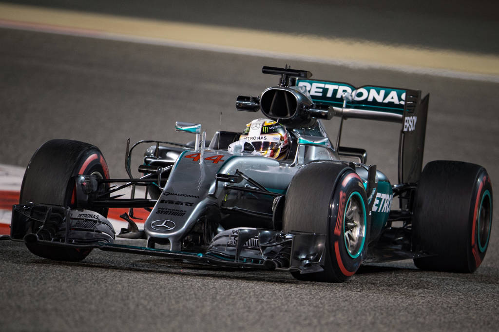 Hamilton conquistou a 51ª vitória em treinos (Foto: Andrej Isakovic/AFP)
