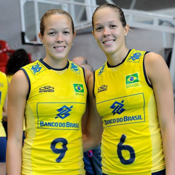 Monique e Michelle já defenderam a Seleção Brasileira (Foto: Reprodução/Instagram)