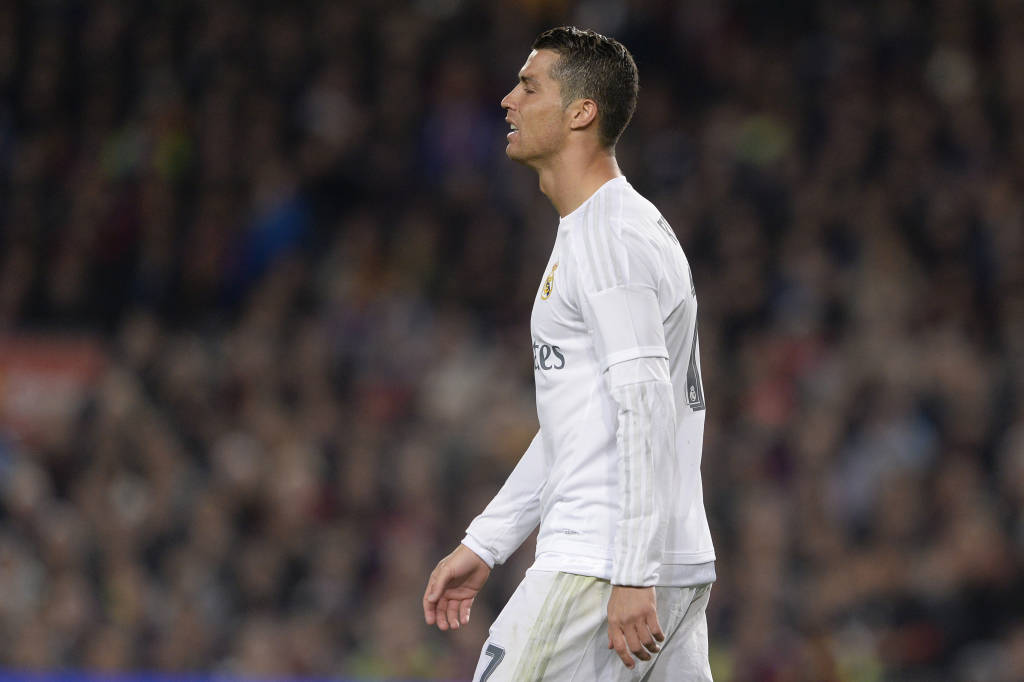 Real Madrid's Portuguese forward Cristiano Ronaldo looks on during the Spanish league "Clasico" football match FC Barcelona vs Real Madrid CF at the Camp Nou stadium in Barcelona on April 2, 2016. / AFP / JOSEP LAGO