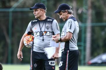 Aguirre confirmou Galo com força máxima neste domingo (Bruno Cantini/CAM)