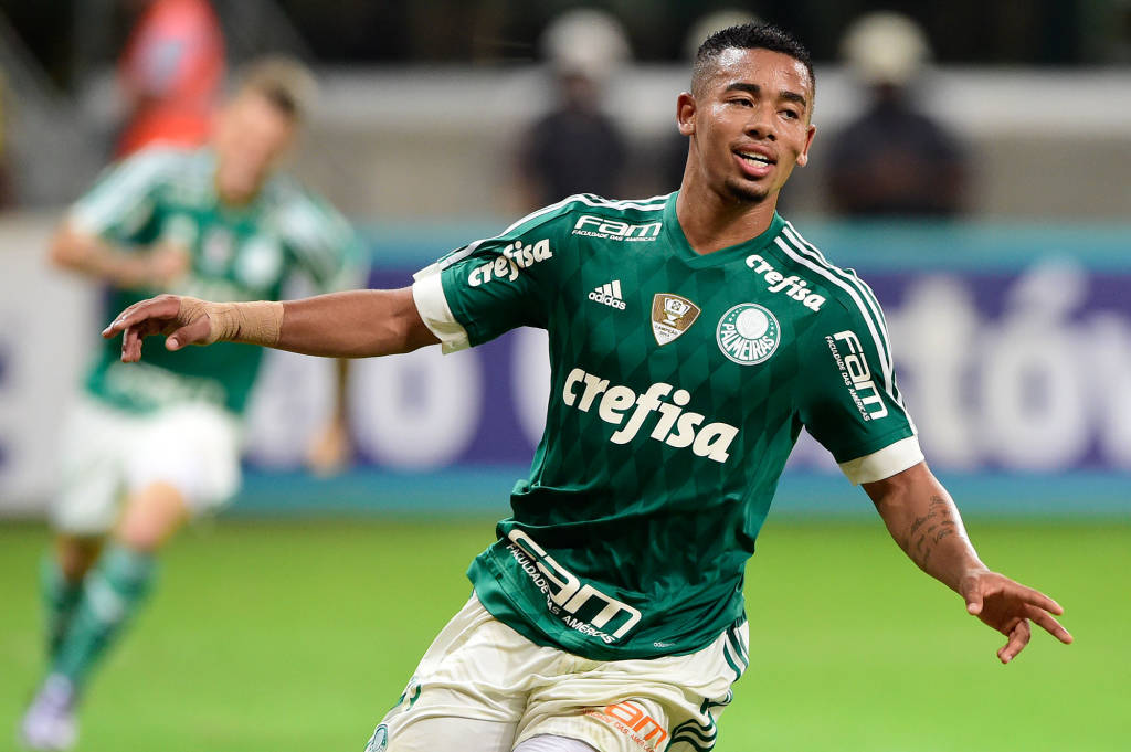 Gabriel Jesus fez o segundo gol da vitória do Palmeiras (Foto: Fernando Dantas/Gazeta Press)