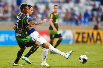 América-MG mostrou muita eficiência na marcação (Juliana Flister/Light Press)