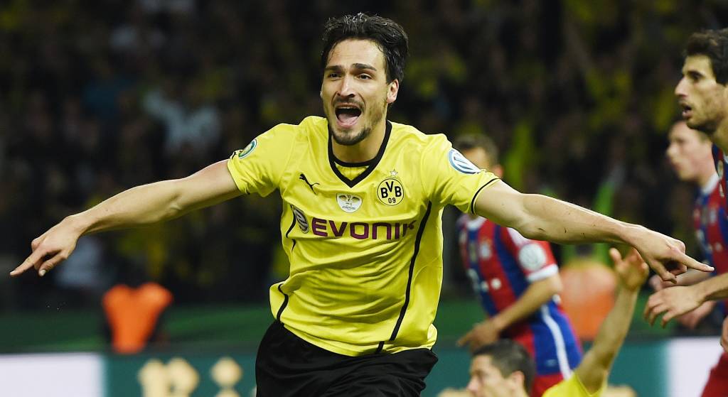 O passe do zagueiro Mats Hummels vale 120,3 milhões de reais (Foto: Patrik Stollarz/AFP)