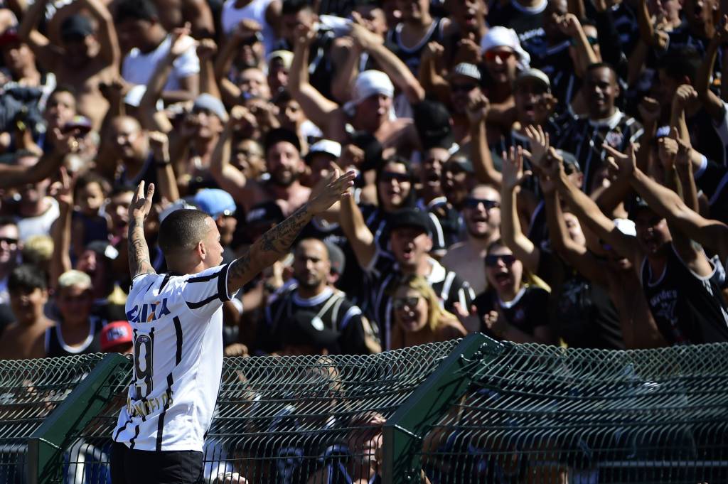 Para Gabriel, não há nada no mundo comparável à torcida corintiana (foto: Fernando Dantas/Gazeta Press)
