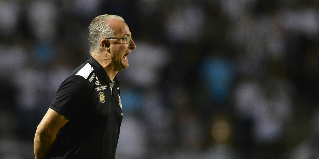 Dorival Júnior esteve perto de vencer a primeira fora de casa no Brasileiro depois de nove meses (Foto: Mauro Horita/SFC)