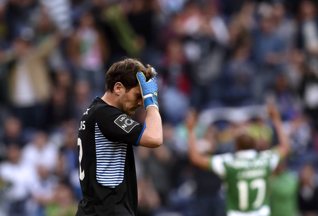 O Sporting venceu o Porto por 3 a 1 e segue firme na briga pelo título (Foto: Francisco Leong/AFP)