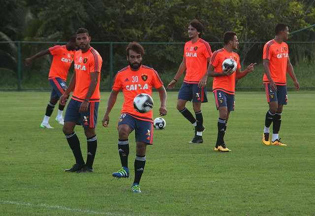 Sport terá um time ofensivo no primeiro jogo da final (Foto: Williams Aguiar/Sport Club do Recife)