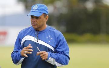 Interino, Delamore foi elogiado por Willian (Washington Alves/Light Press)