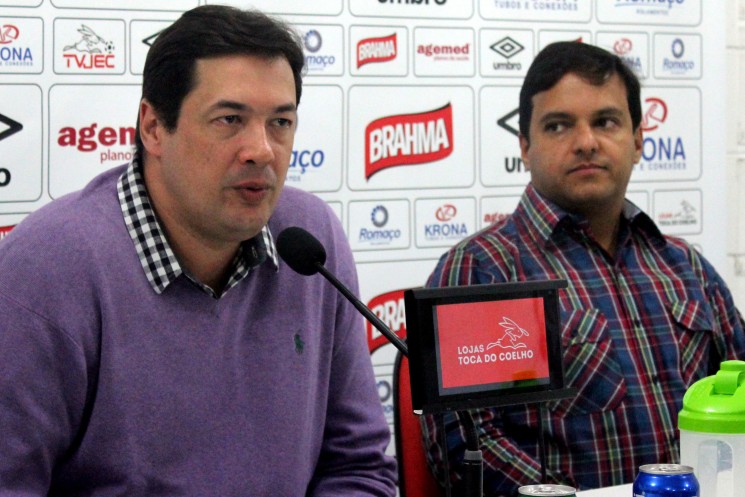 À esquerda, Jony Strassun, presidente do Tricolor, e, à direita, 