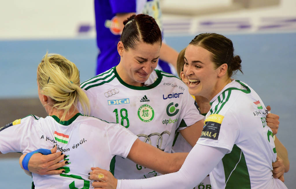 Duda Amorim já tem dois títulos da Liga dos Campeões (Foto: Attila Kisbenedek/AFP)