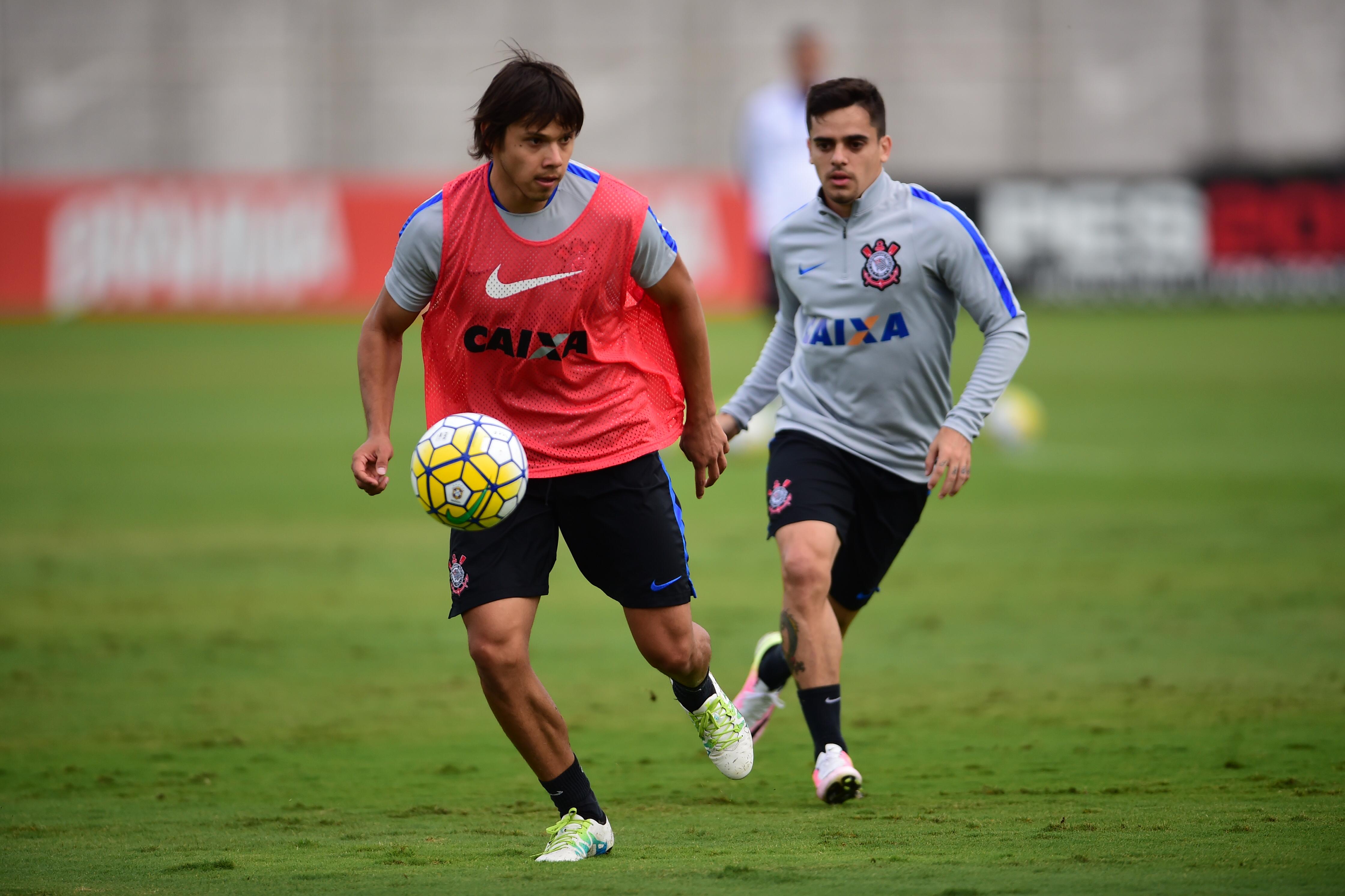 Corinthians e Grêmio tentam resgatar confiança em estreia no Brasileiro ...