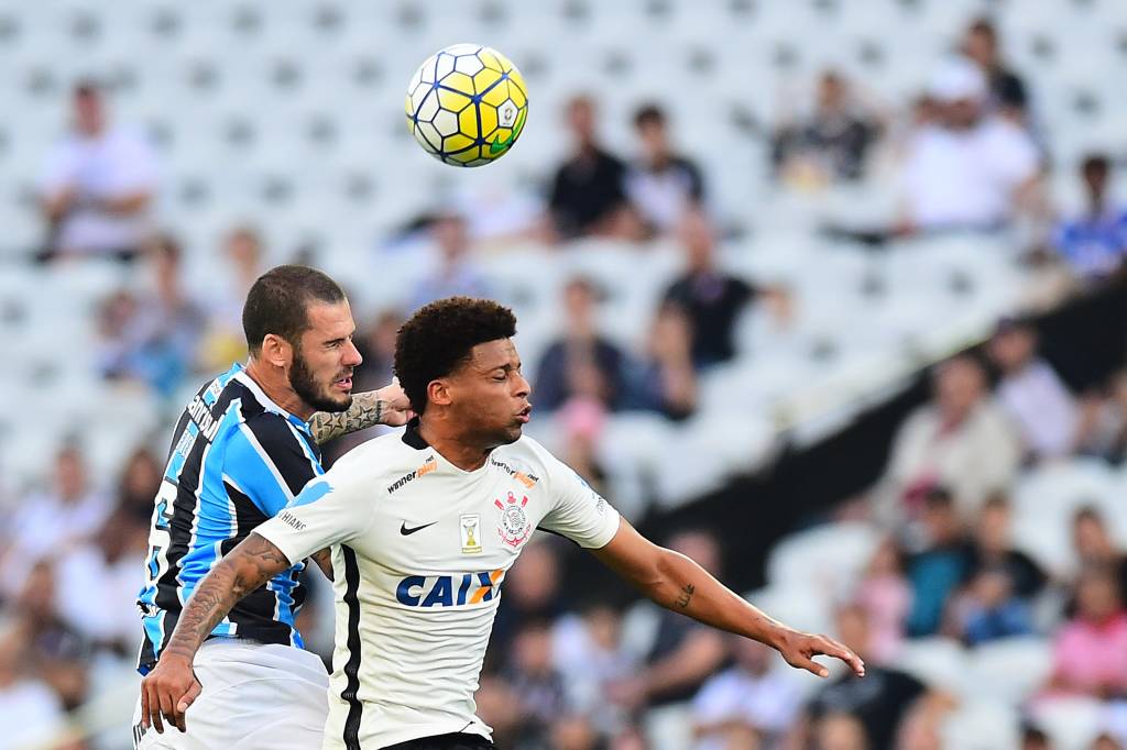 André foi vaiado pela torcida corintiana na estreia pelo Brasileiro (Foto: Sergio Barzaghi/Gazeta Press)