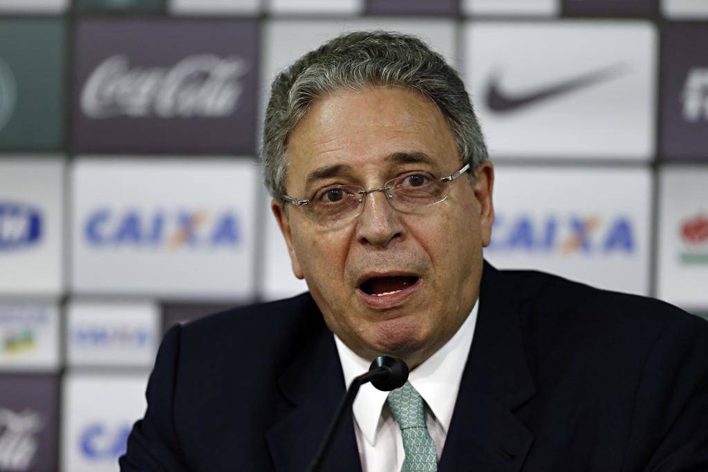 Bacellar reclamou das negociações da FPF com as televisões (Foto: Reprodução/Twitter)
