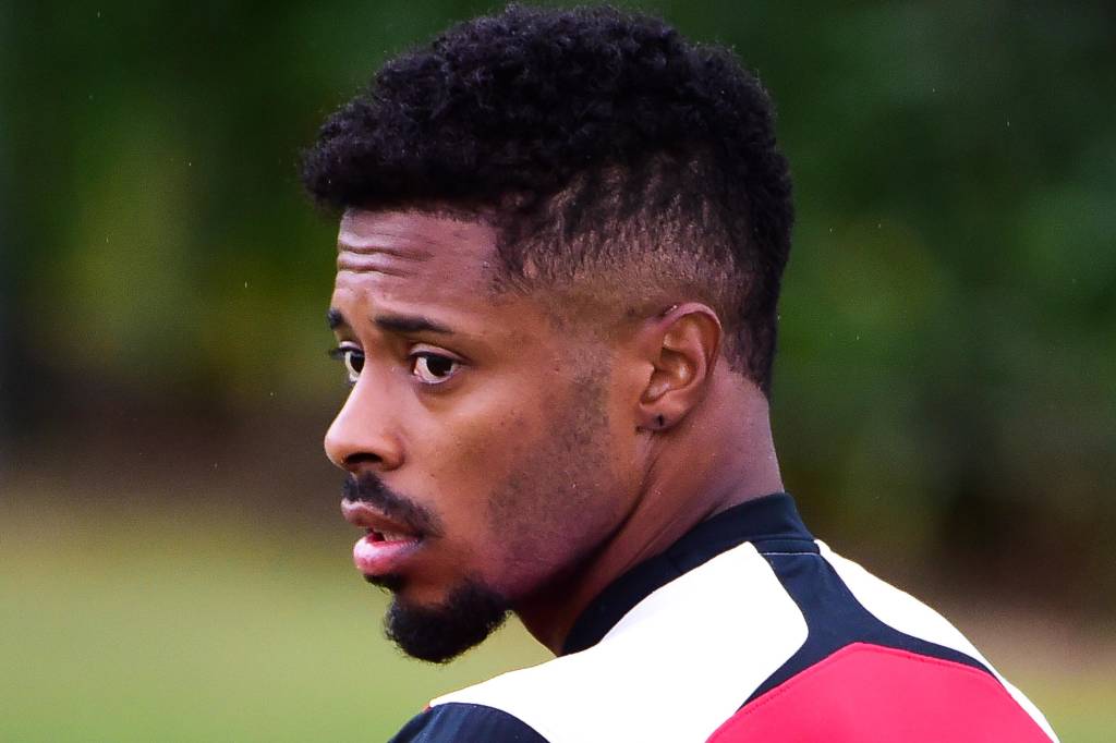 Michel Bastos, jogador do São Paulo FC, durante treino no CCT da Barra Funda, na Zona Oeste da capital paulista.