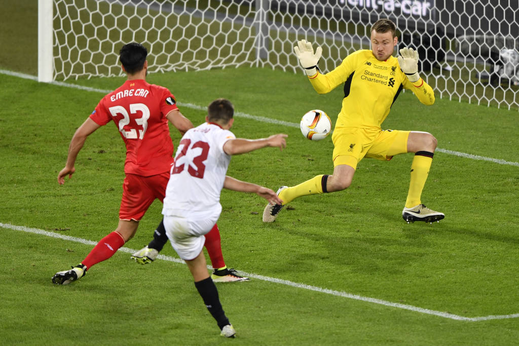 Gol que deu número finais ao jogos surgiu de confusão da defesa (Foto: Fabrice Coffrini /AFP) 