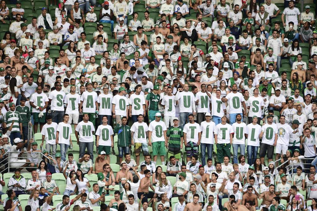 Fernando Prass quer melhorar desempenho como mandante (Foto: Fernando Dantas/Gazeta Press)