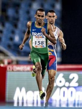 Daniel Tavares superou a própria marca na prova dos 400m T20 (Foto: Marcio Rodrigues/MPIX/CPB)