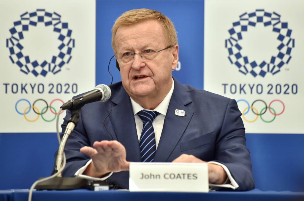 John Coates participa da organização dos Jogos de Tóquio (Foto: Kazuhiro Nogi/AFP) 