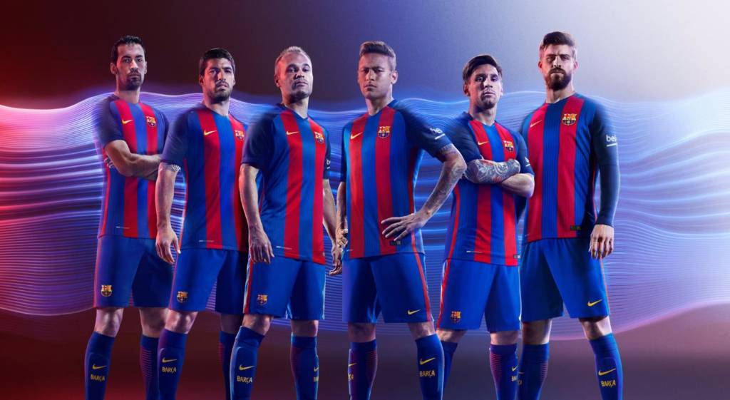 Uniforme será utilizado na temporada 2016/2017 (Foto: Reprodução/Twitter)