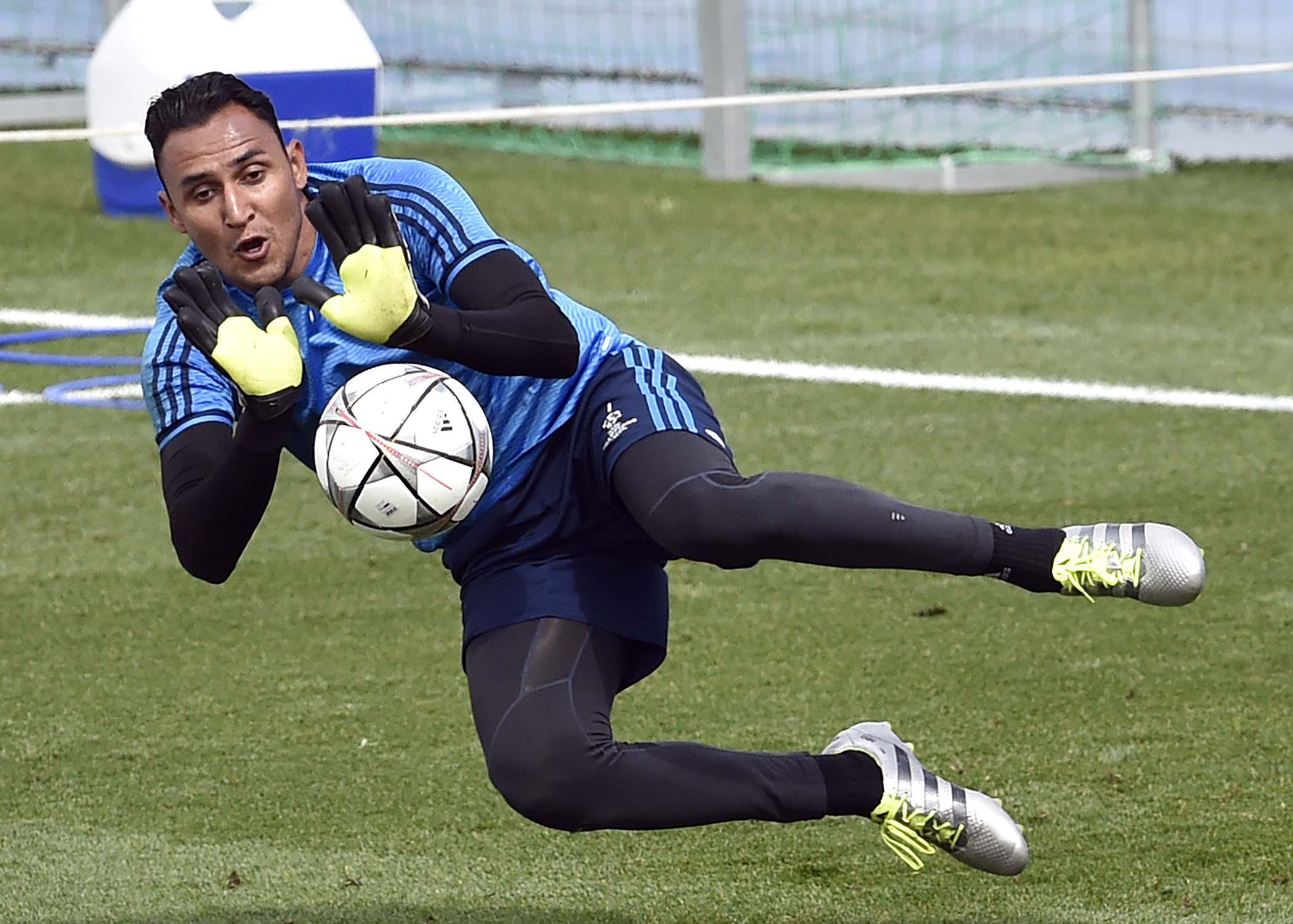 Keylor Navas é baixa na seleção da Costa Rica para a Copa América