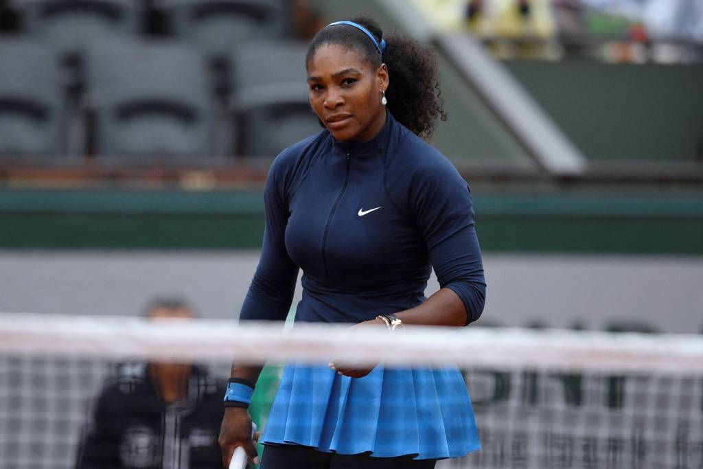 Serena busca o quarto título de Roland Garros (Foto: Martin Bureau/AFP)