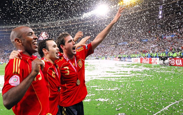 Na final da Euro 2008, a Espanha bateu a Alemanha (Foto: AFP)