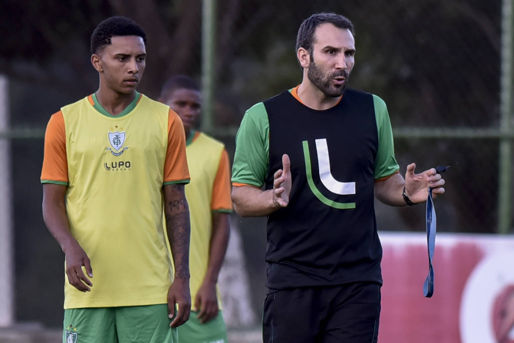 Técnico português estreou pelo América-MG na rodada passada (Mourão Panda/AFC)