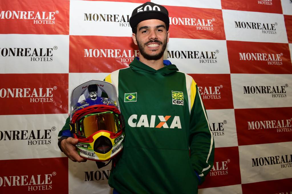 Renato Rezende treina nos EUA e passa informações do Brasil aos estrangeiros (Foto: Djalma Vassao/Gazeta Press)