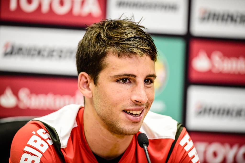 De saída, Calleri vê Tricolor forte para brigar pelo título do ...