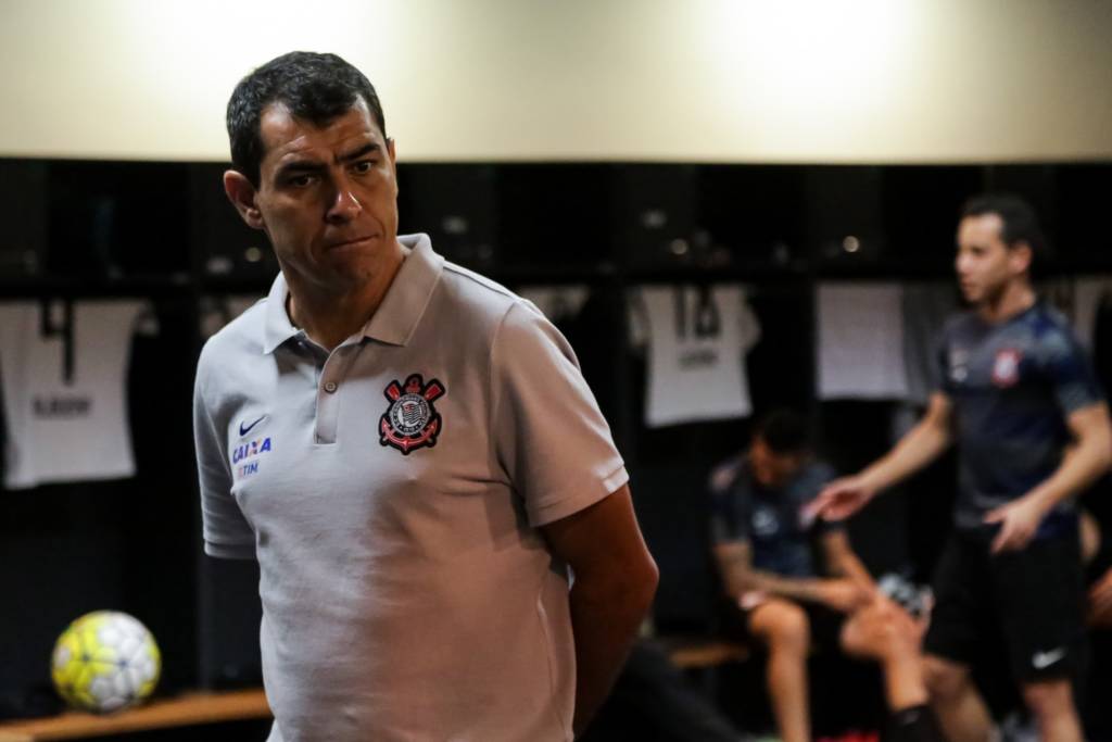 Carille terá sua primeira missão contra o Fluminense, pela Copa do Brasil (Foto: Rodrigo Gazzanel/Agência Corinthians)