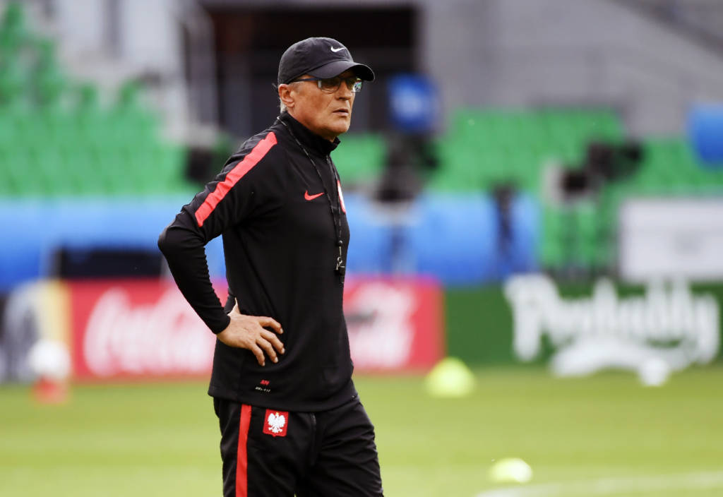 O técnico Adam Nawalka acredita que a Polônia pode fazer história na Euro (Foto: Philippe Desmazes/AFP) 