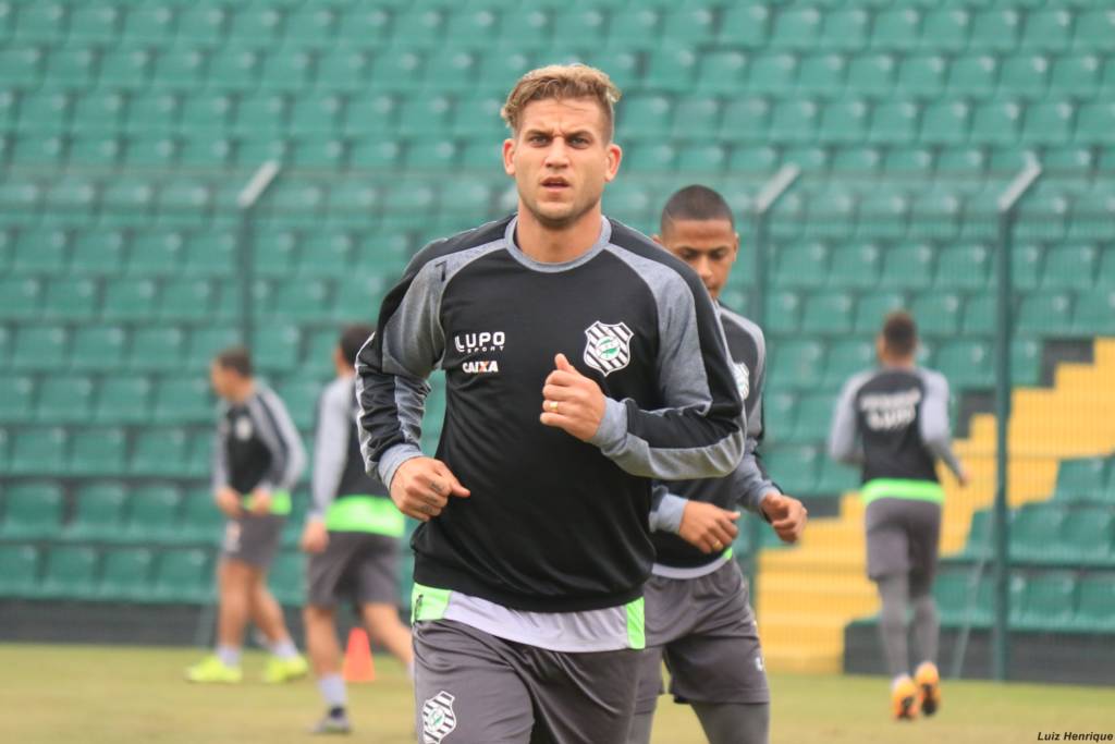 Suspenso, Rafael Moura é o grande desfalque do Figueira para domingo (Luiz Henrique/Figueirense)